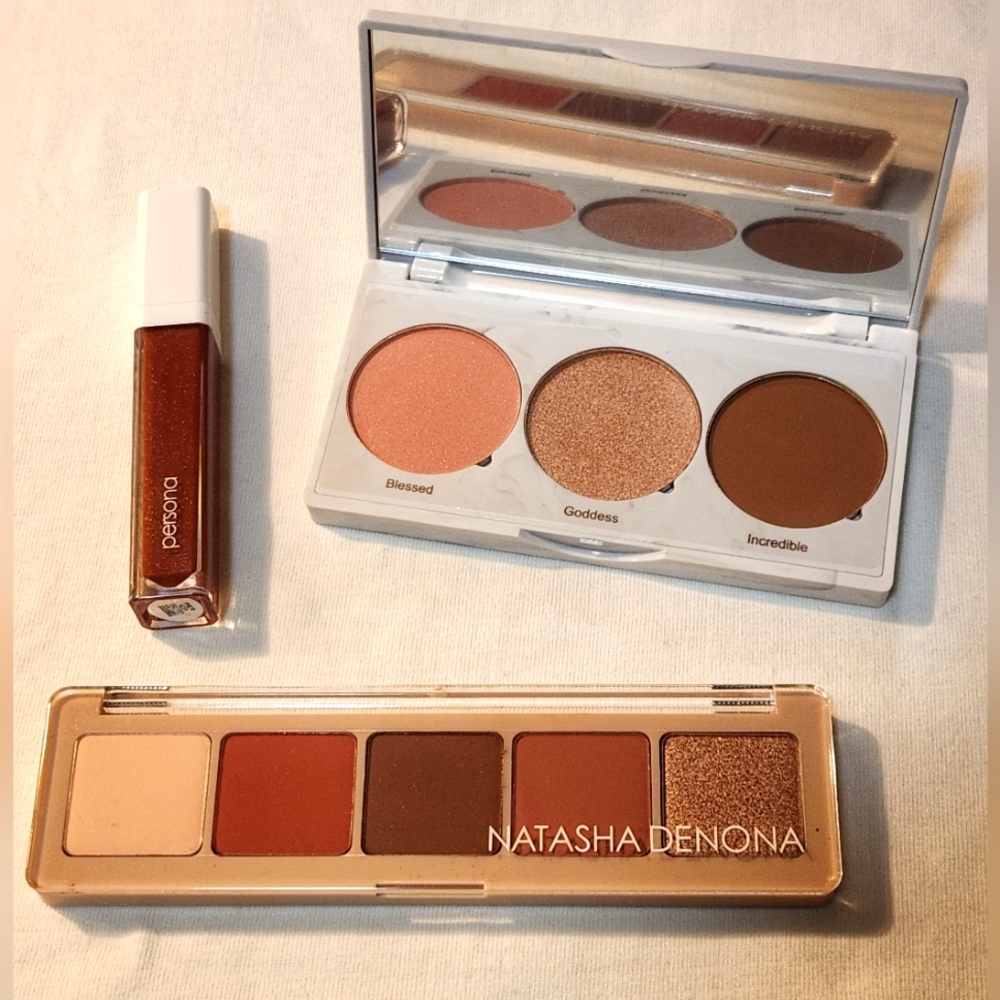 HOST PICK 🎉 NATASHA DENONA/ REALHER/PERSONA Make Up Bundle